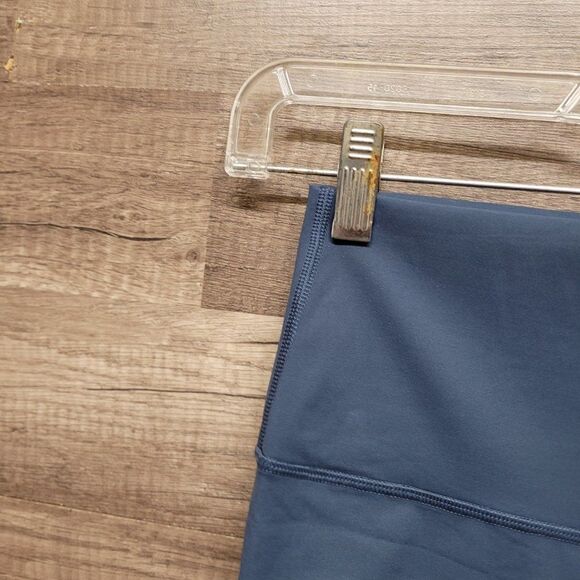 Everlane Blue Atlantic The Perform Bike Short Size XS High Rise Pocket Women's - Picture 9 of 15